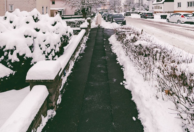 Winterdienst Streuen Gehwege Bad Cannstatt